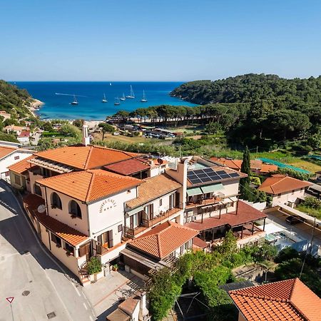 Hotel Galli - Wellness & Spa Fetovaia Exterior photo